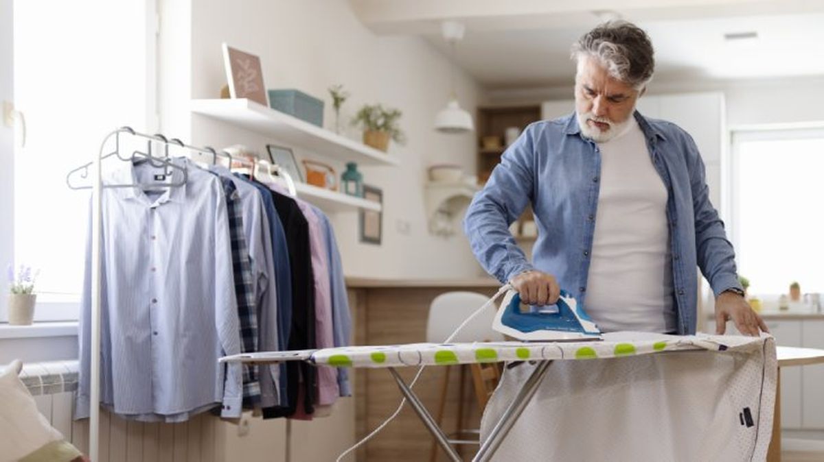 como planchar una camisa pasos