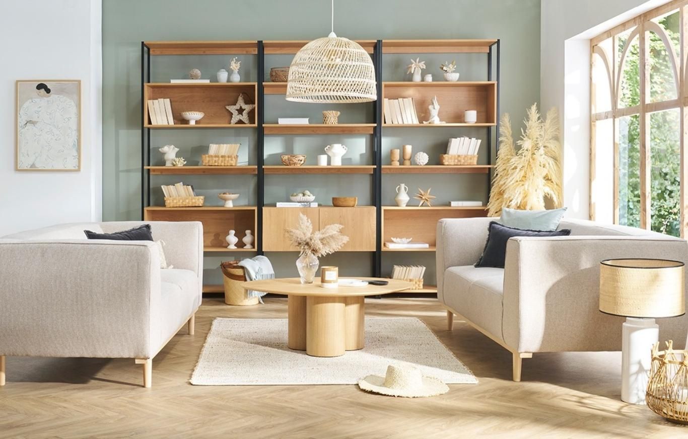 Salón con decoración curva, una tendencia natural.