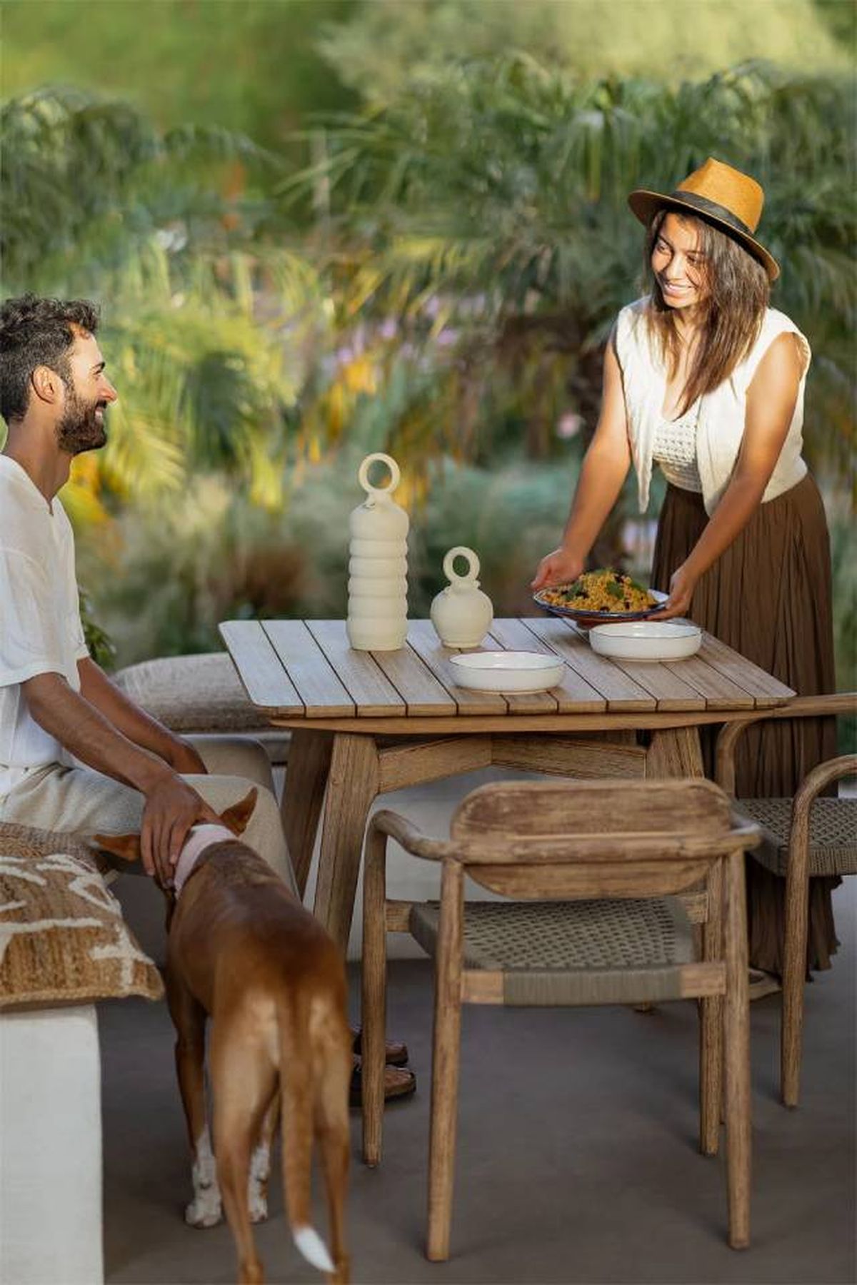 mesa cuadrada madera naele sklum