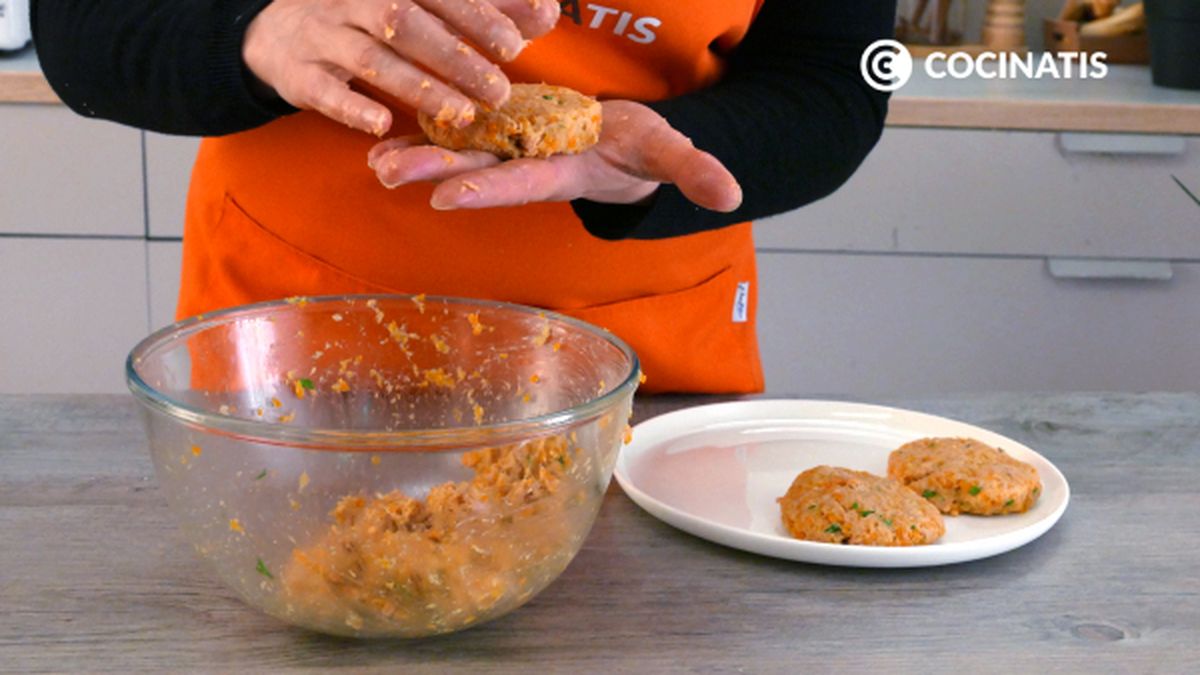 CTIS0894 receta hamburguesas de atun y zanahoria paso 3