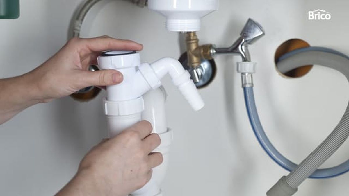 Bricomania 687 Instalar lavavajillas paso9