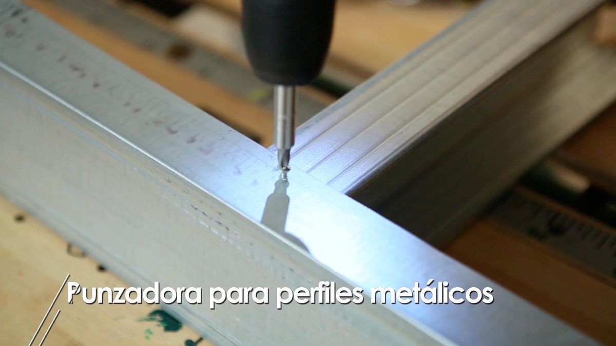 Punzonadora para perfiles metálicos paso 2