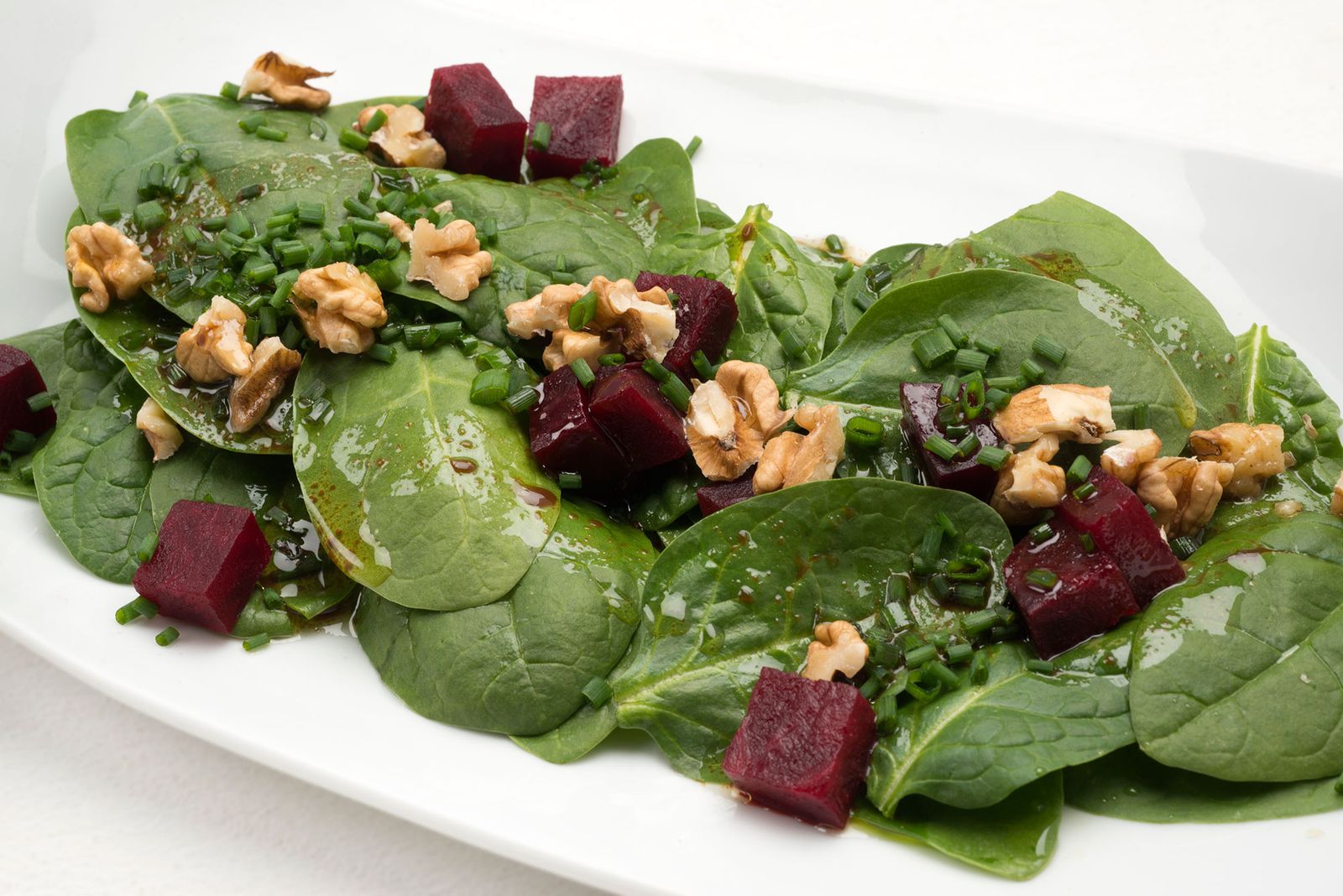 5700 2 Ensalada de espinacas y remolacha con vinagreta de cafe xl