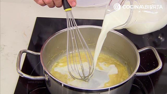 receta salsa bechamel ligera karl67300321 paso1