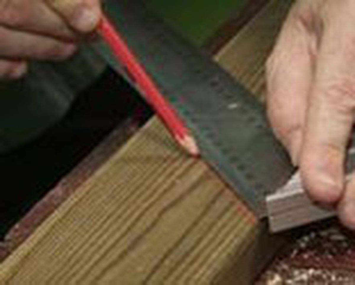 brico 0421 Jardinera apilable paso 2