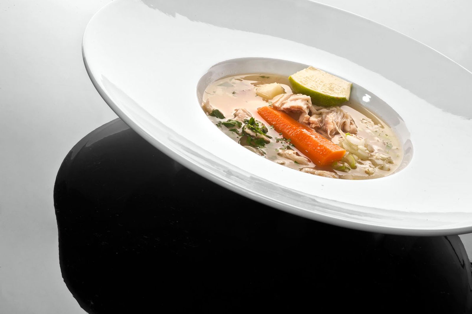 217 (1033) Caldo de pollo asado