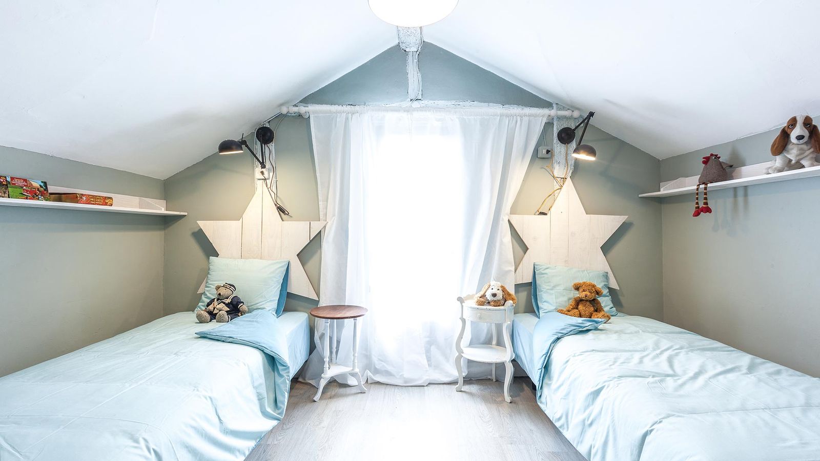 Deco729 dormitorio infantil doble con estrellas despues 1