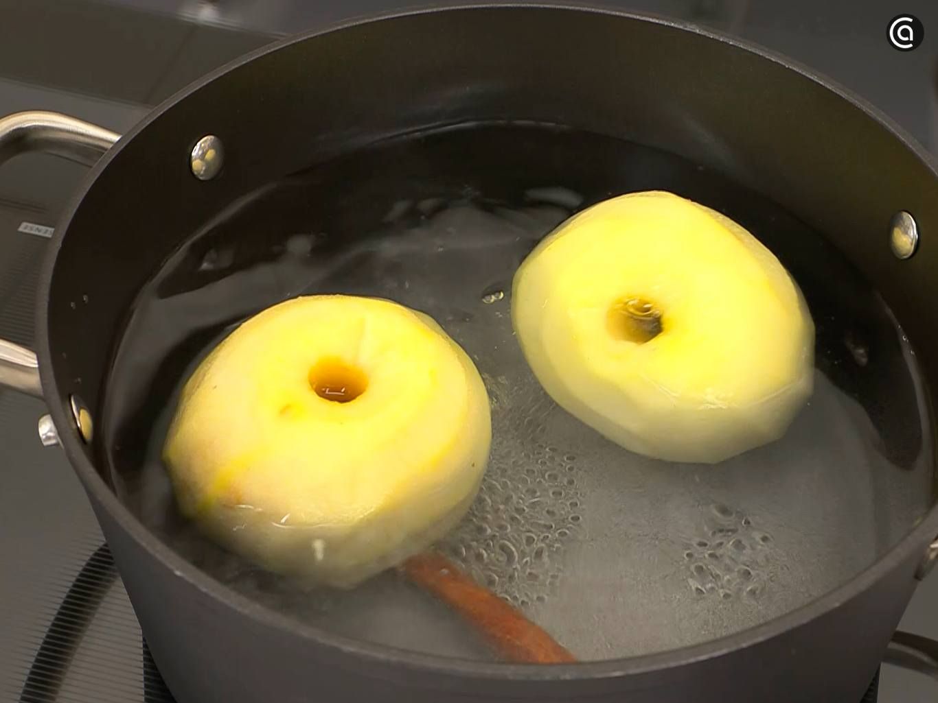 Cuece las manzanas