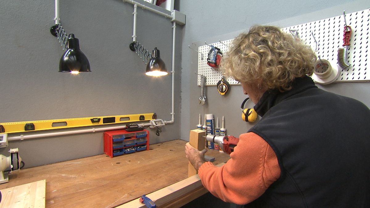 Instalación eléctrica de superficie paso 15