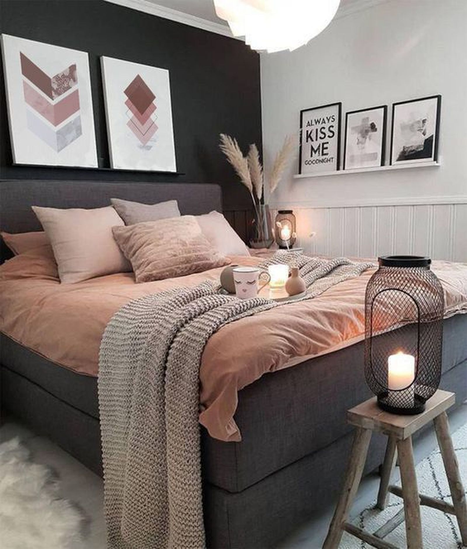 dormitorio gris marengo con salmon