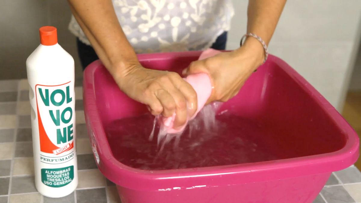 11 como limpiar azulejos paredes pintadas volvone light paso 1