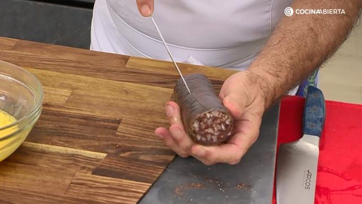 Karl7216 Morcilla rebozada salsa tomate piquillo paso piel morcilla