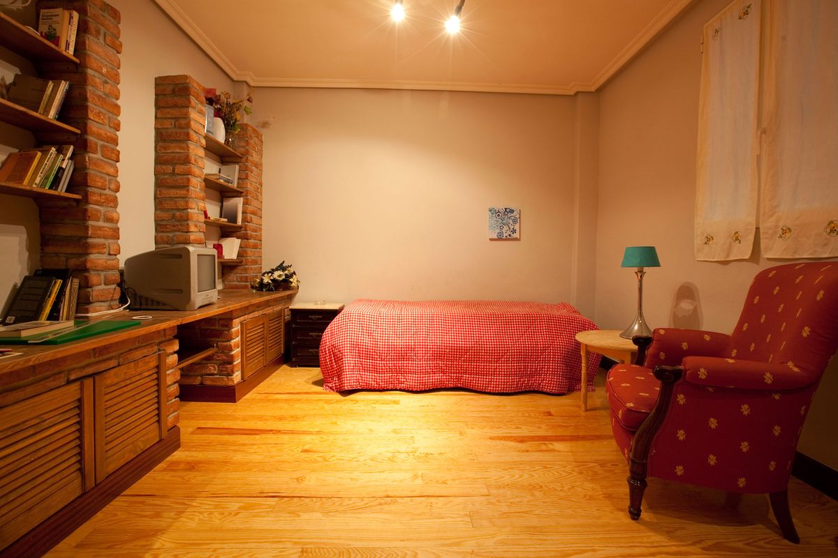 Decorar un salón oscuro p1