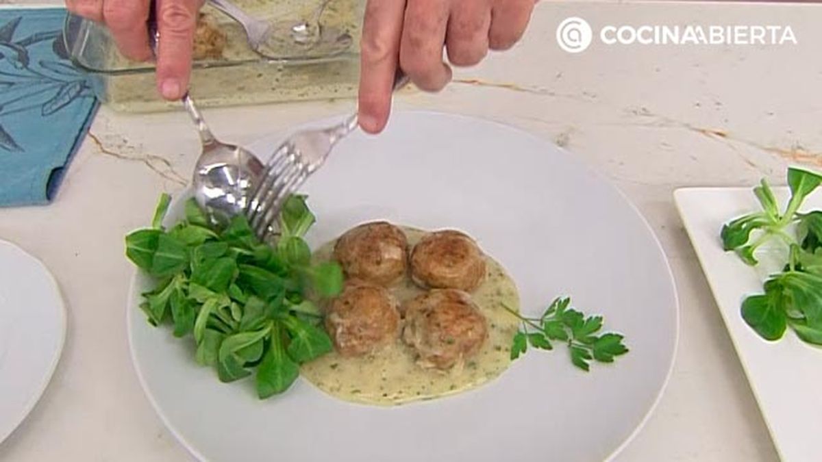 albondigas gratinadas al horno con salsa veolute receta karlos arguinano karl67750320 paso7