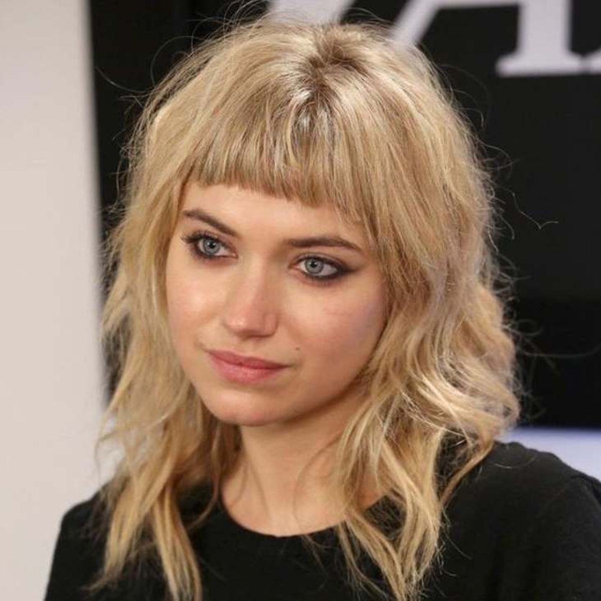 flequillo baby bang super corto tendencia