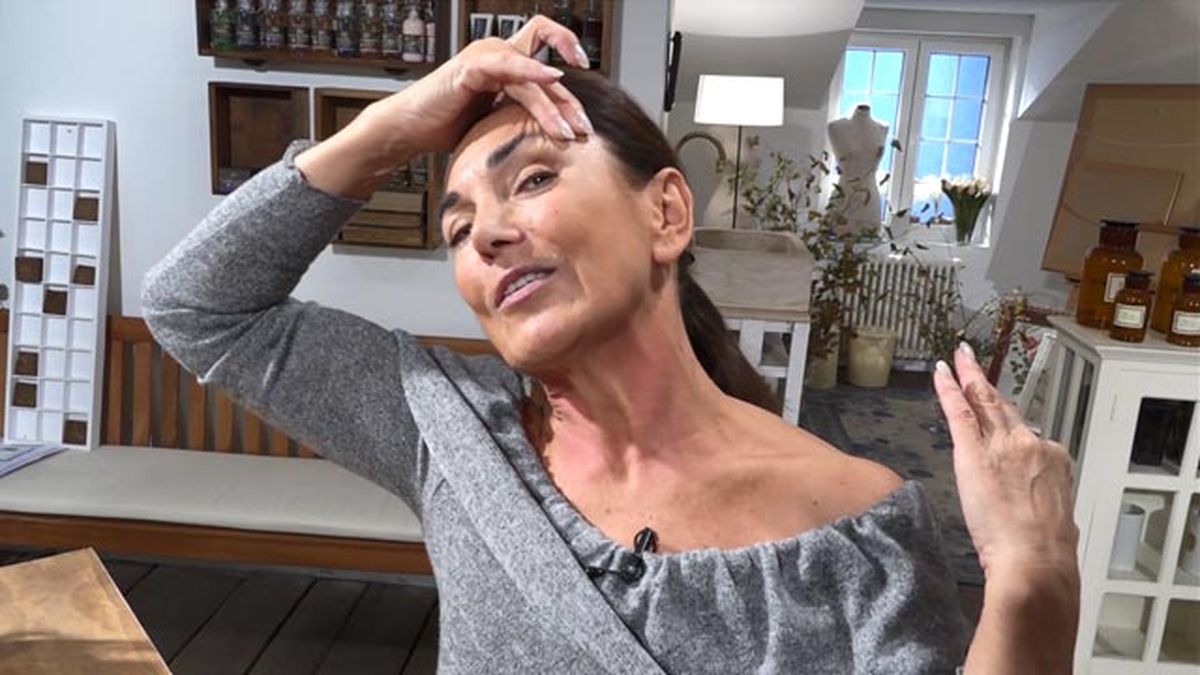 8 ejercicios de yoga facial maxi ejercicio5