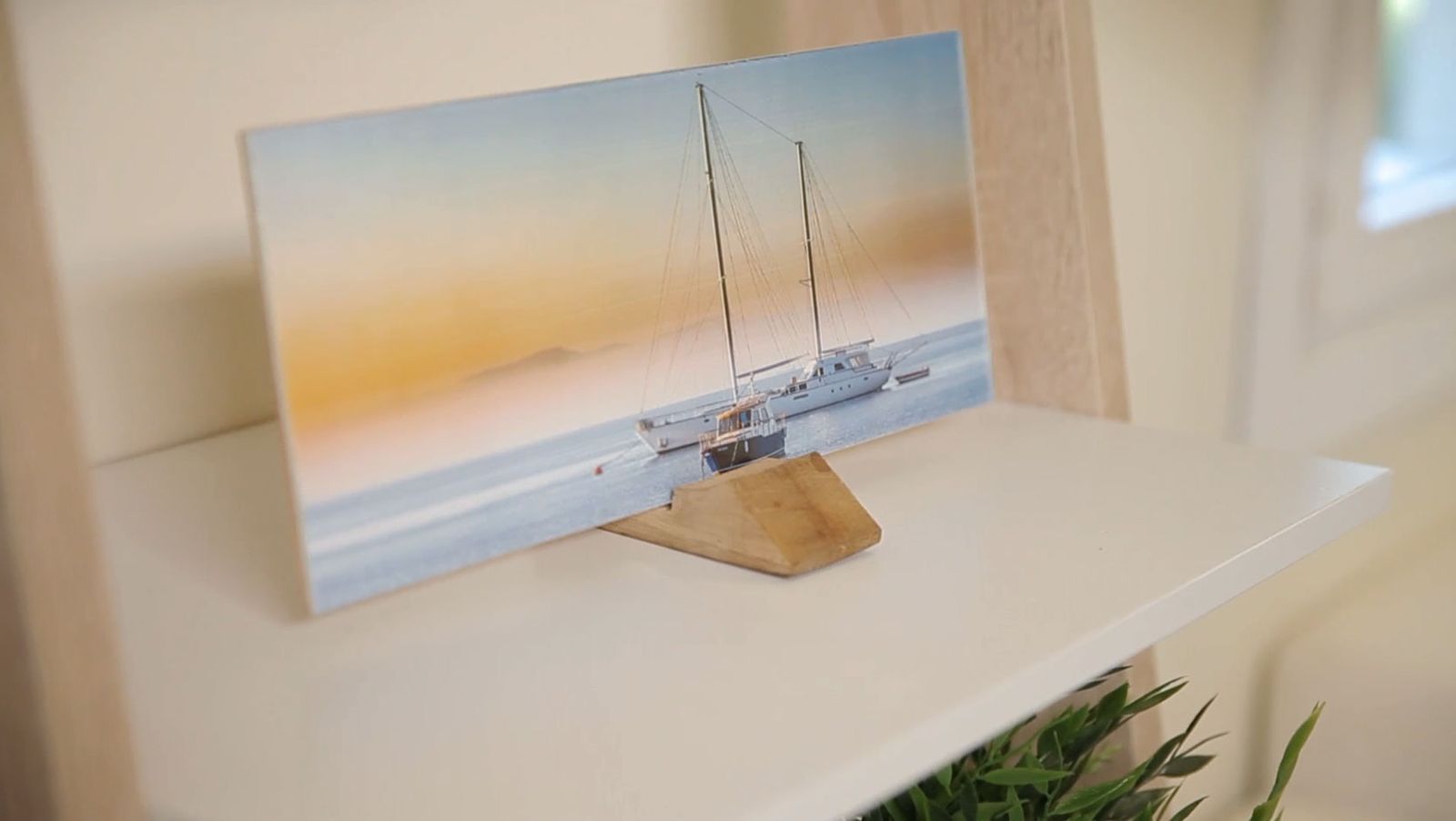 Cómo hacer un portaretratos de madera