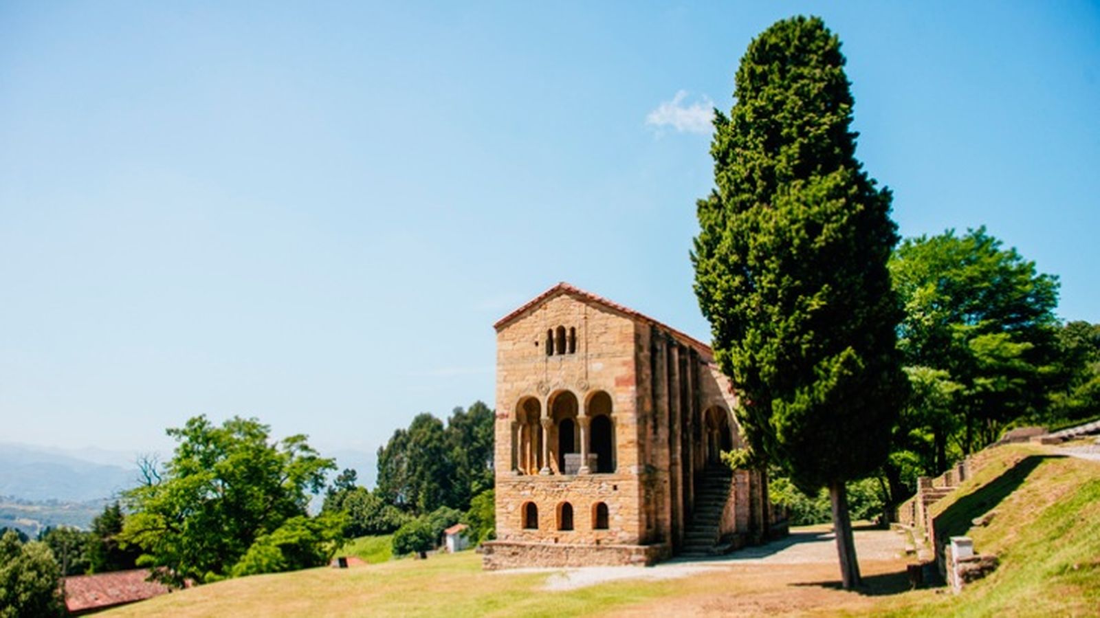 monte naranco donde comer en oviedo