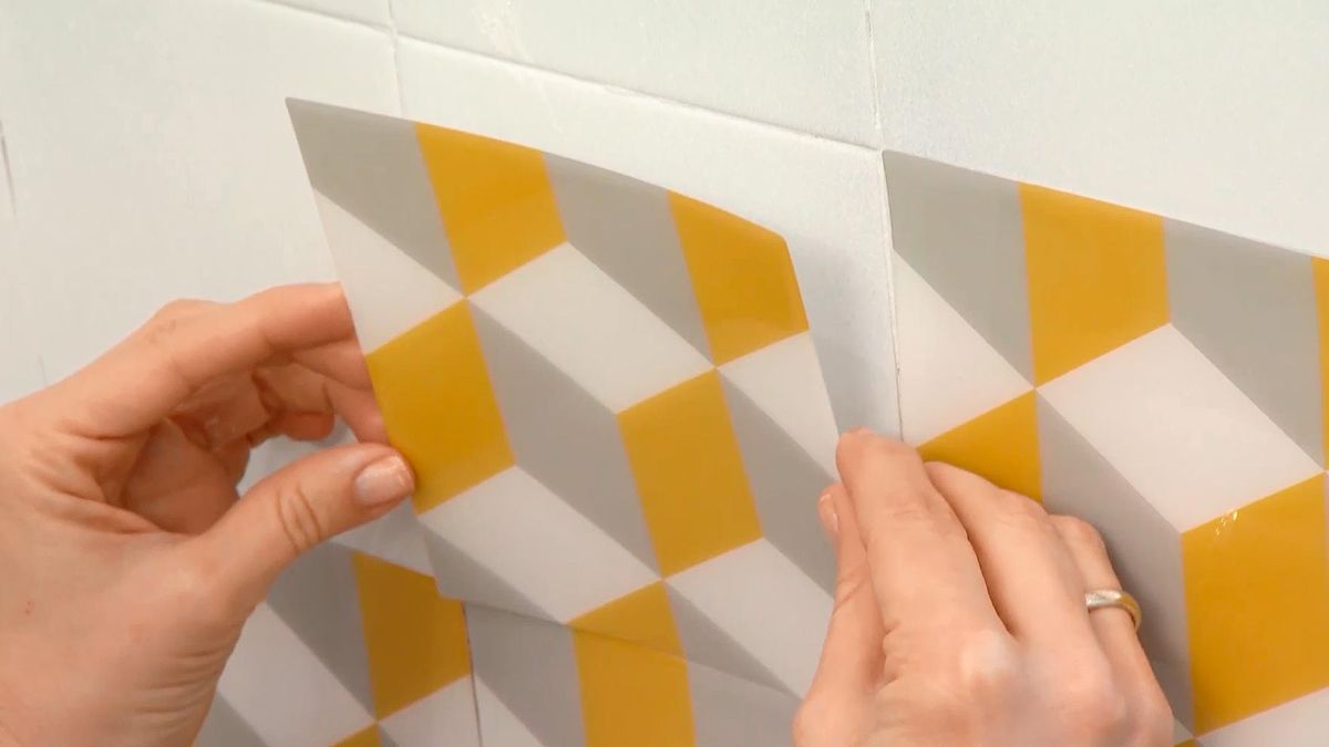 Deco693 losetas adhesivas azulejos paso3