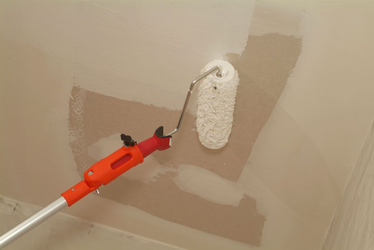 Pintar techo de placas de yeso laminado paso 2