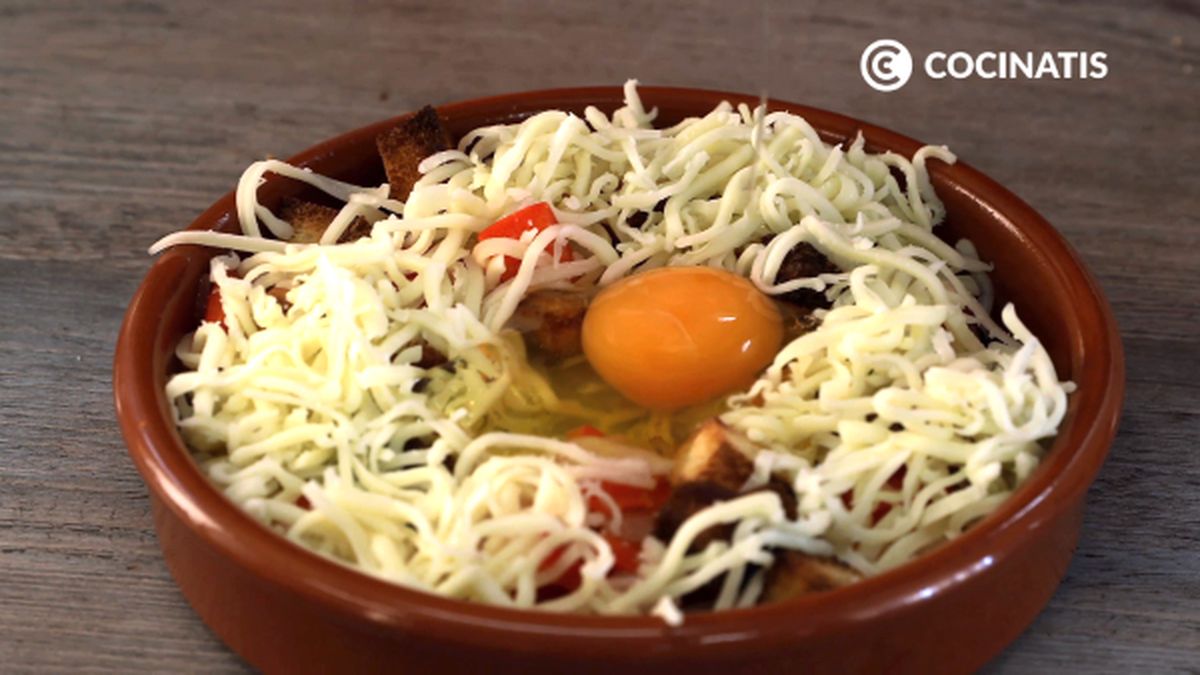 CTIS0827 receta huevos napoleon paso 4