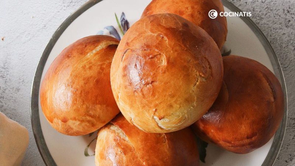 Bollos de leche esponjosos