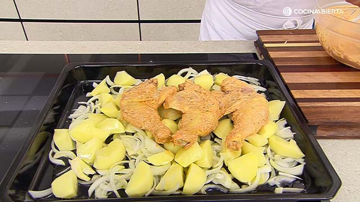 receta pollo al estilo turco patatas cebolla paso4