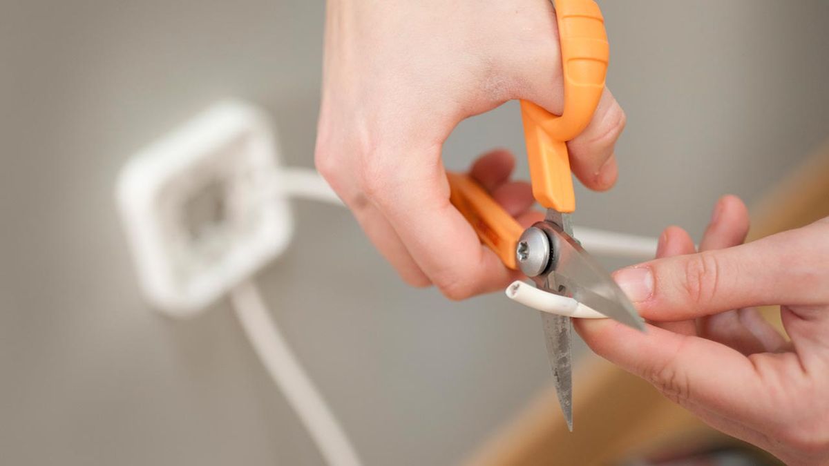 brico 0610 1 trasladar enchufe paso 7