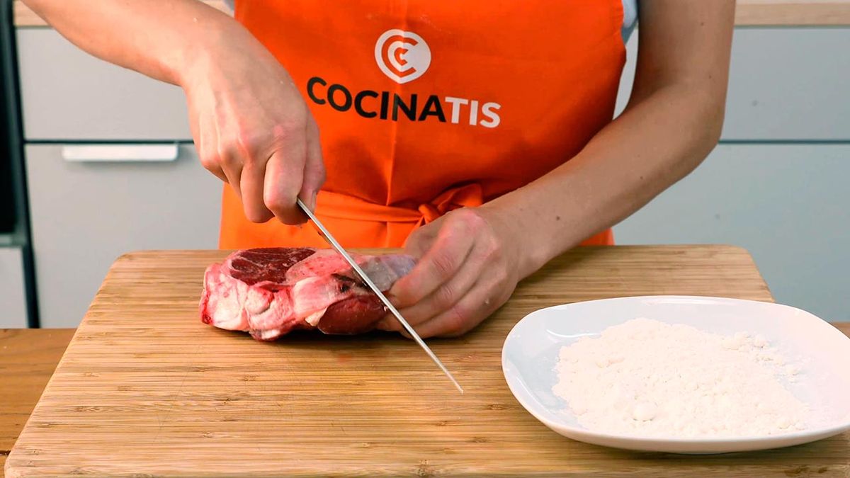 Receta de osobuco a la milanesa  paso 1