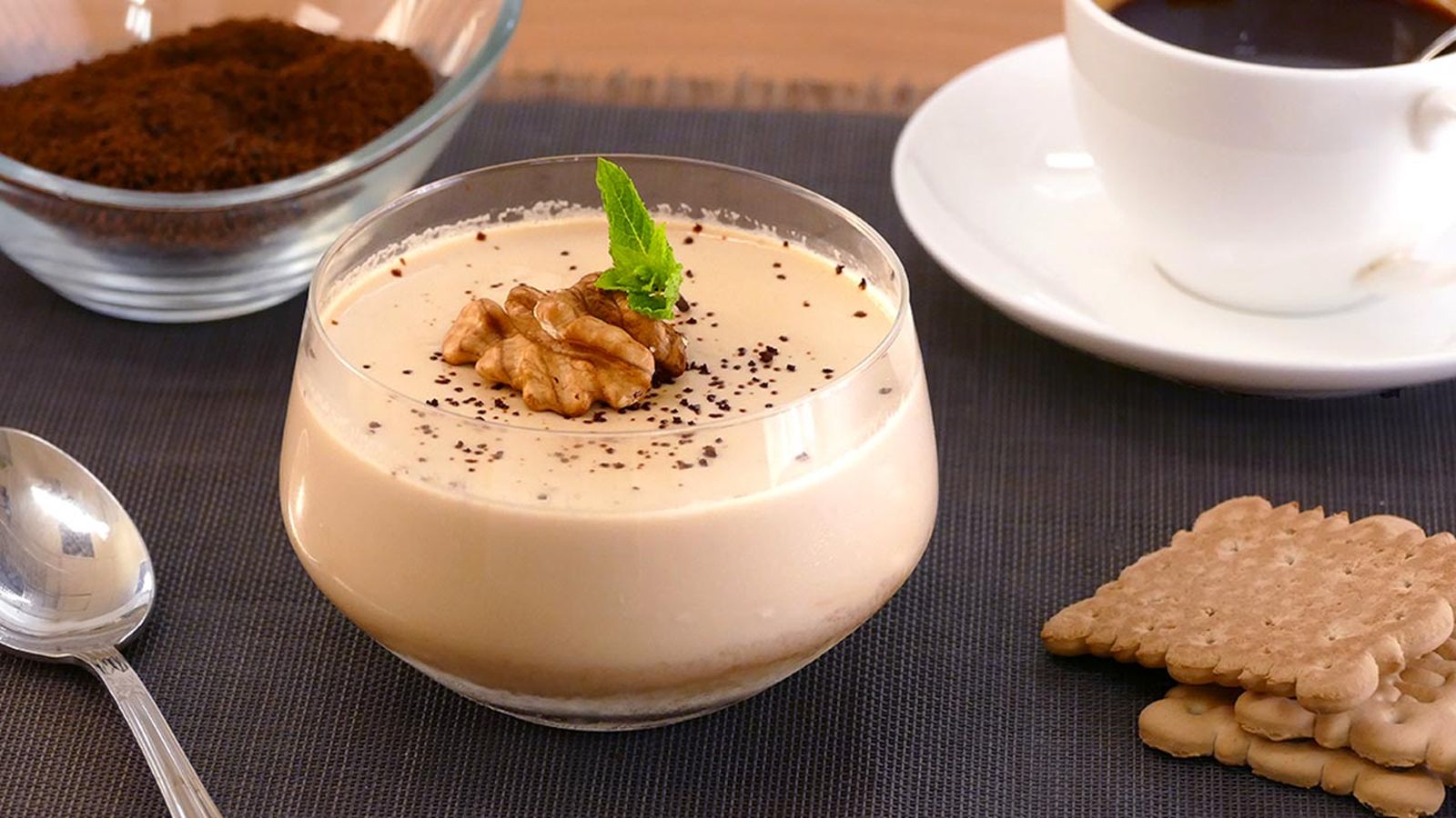 Receta de flan de café con base de galletas trituradas