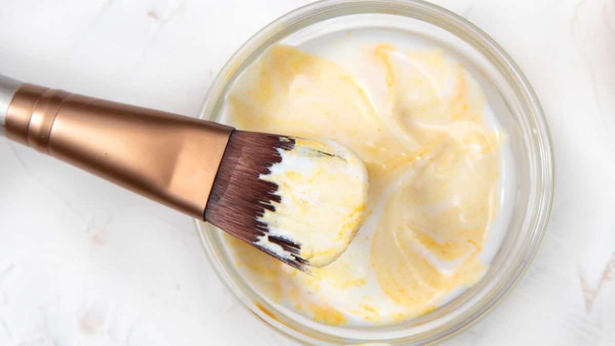 como hacer mascarilla miel yogur ingerdientes brocha