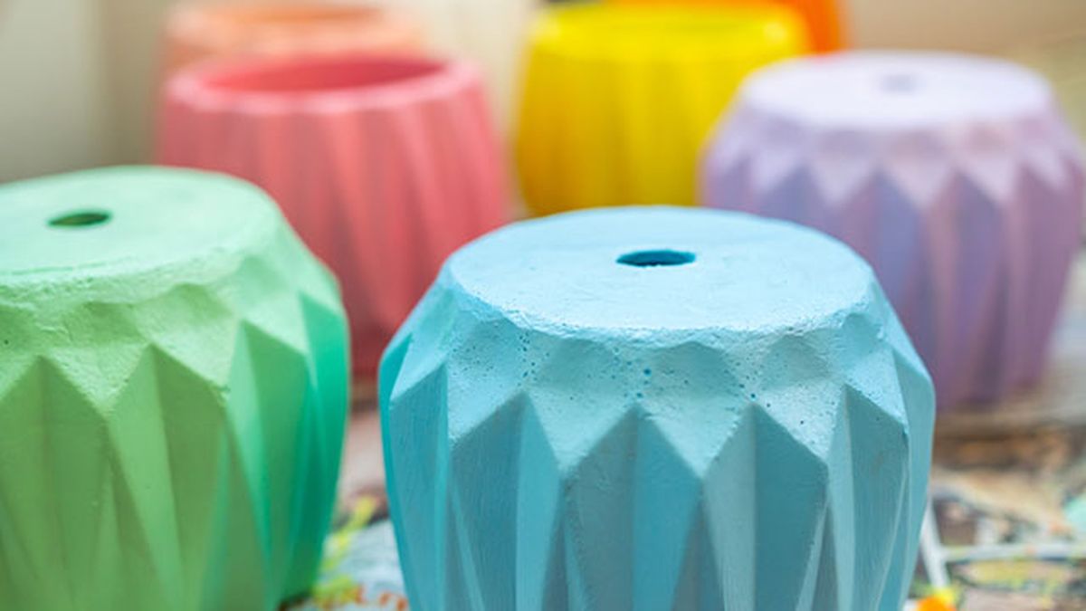 ideas decorar pintar tiestos geometrico pastel