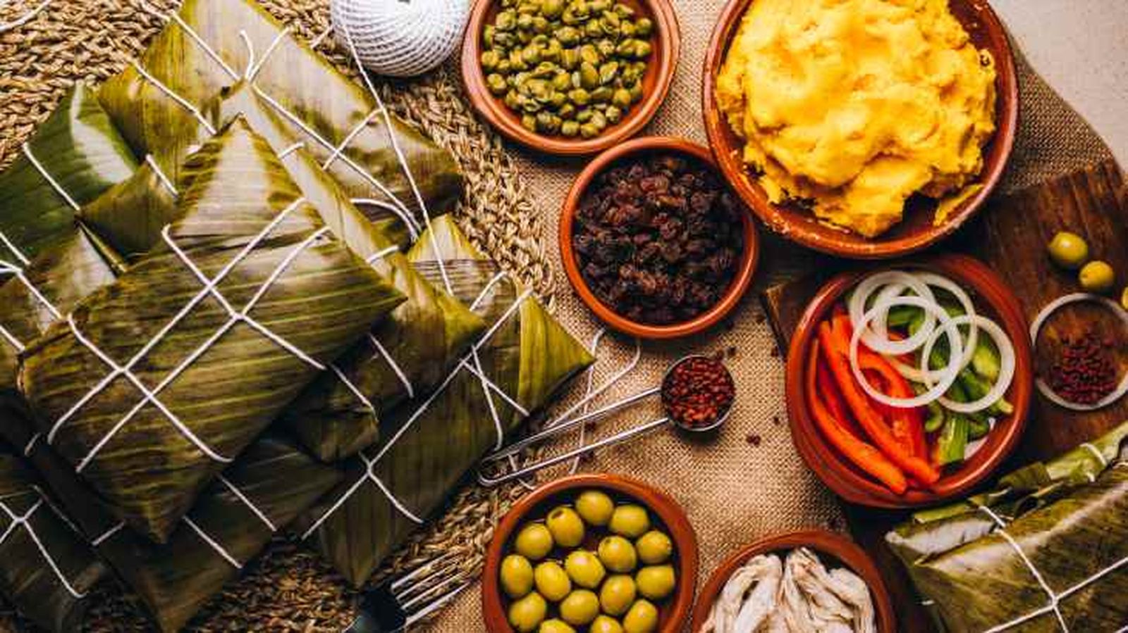hallacas venezolanas receta