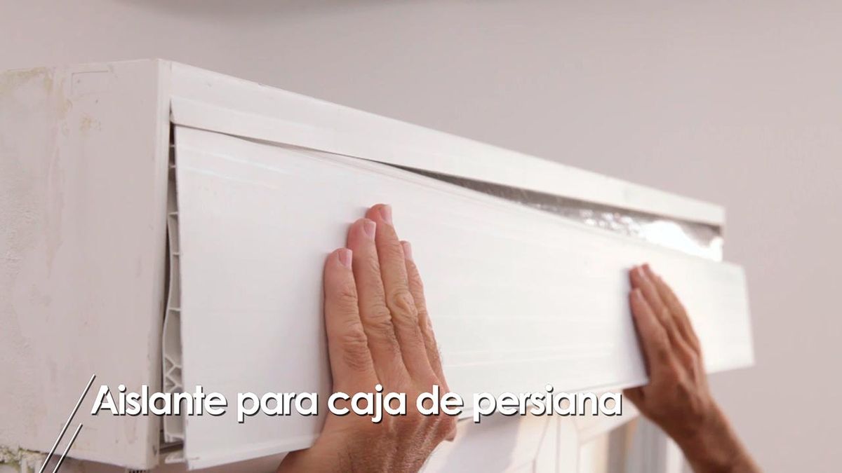 Cómo aislar la caja de la persiana paso 6