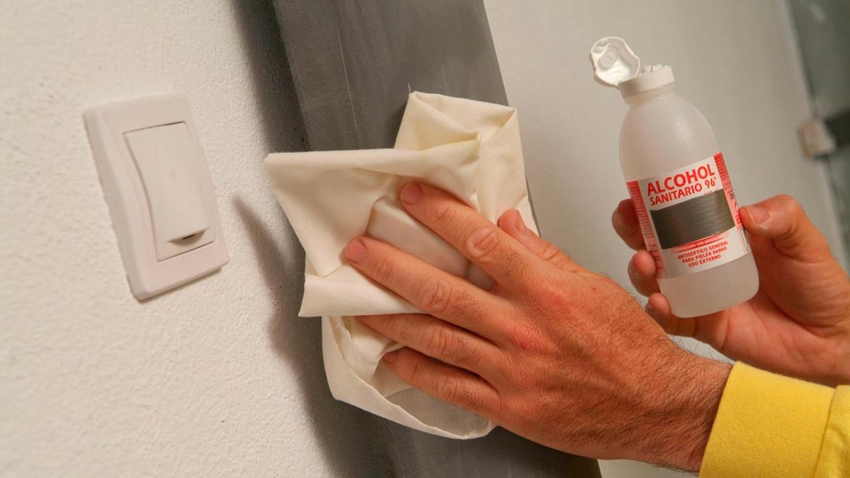 Pintar la bajante de la tubería paso 2