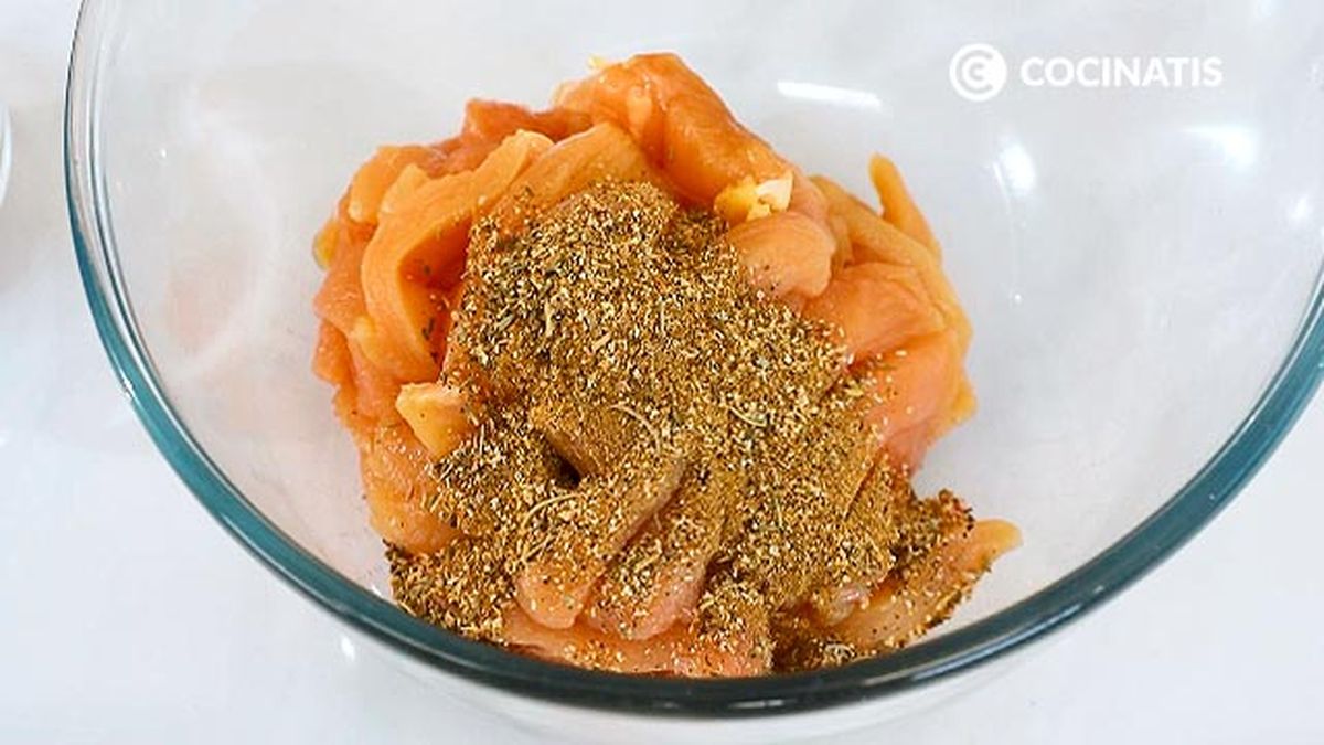 Receta de fajitas de pollo y guacamole  paso 2