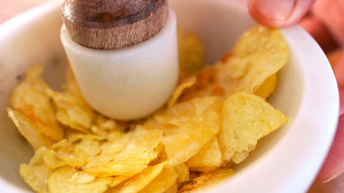 Huevos de codorniz rebozados con almendra  paso 6