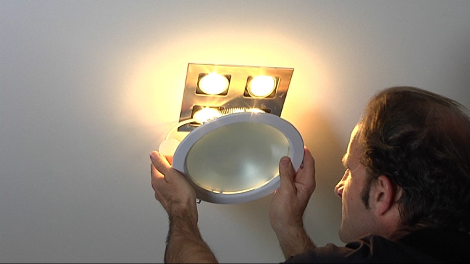 Sustituir foco encastrado