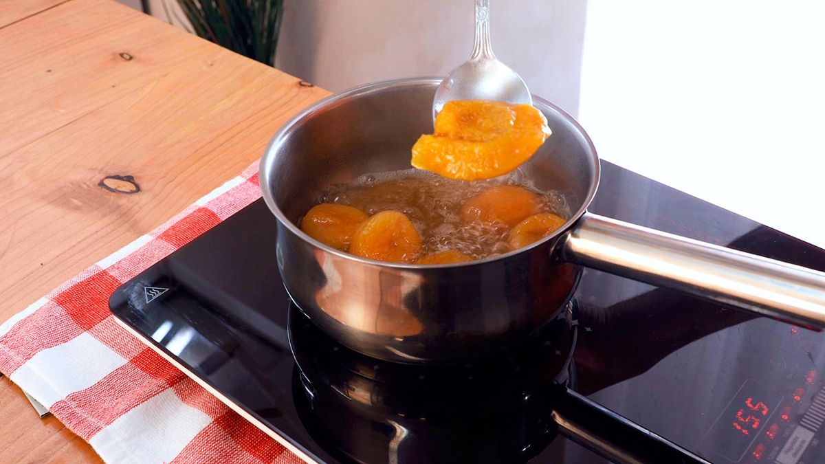 Receta de magret de pato con salsa de melocotón y manzana  paso 1