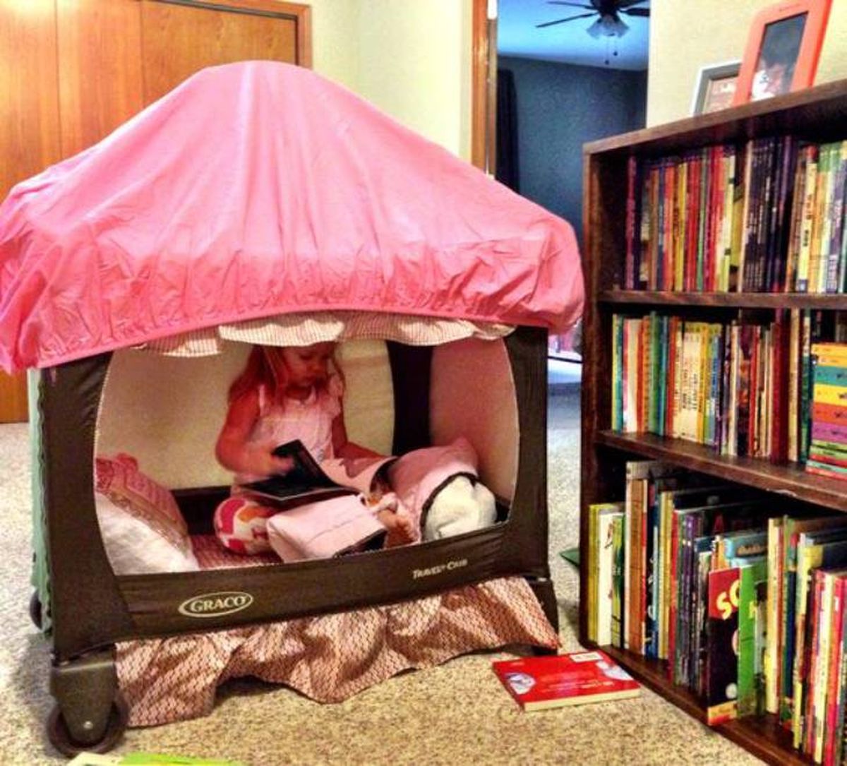 reutilizar cuna viaje rincón de lectura pinterest
