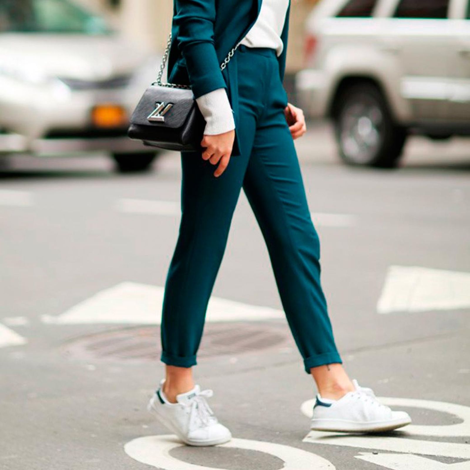 moda verano accesorios zapatillas blancas