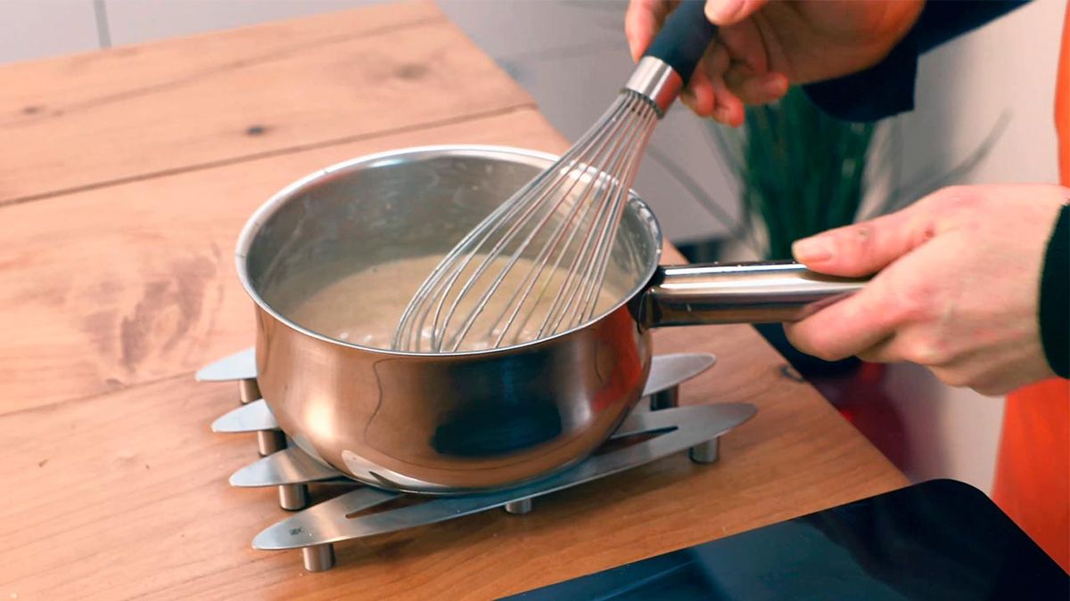 Receta de intxaursalsa o crema de nueces  paso 3