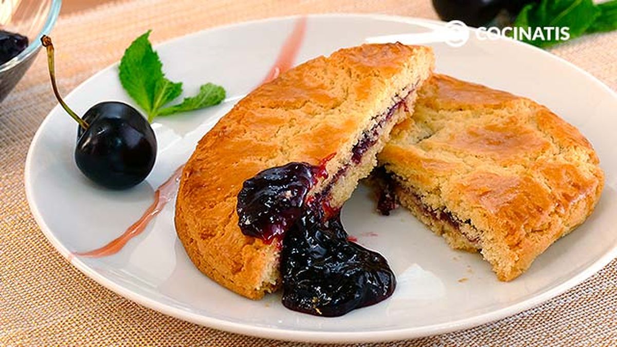 Receta de pastel vasco con mermelada de cereza  paso 7