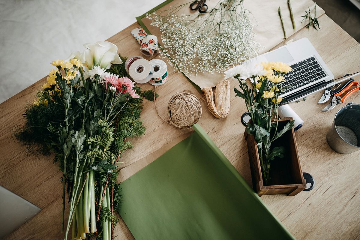 como hacer un ramo de flores materiales