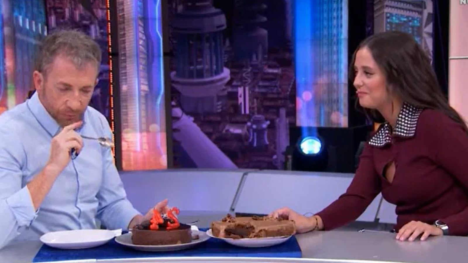 Victoria Federica avisó de que la tarta que llevaba era mejor que la mejor tarta del mundo