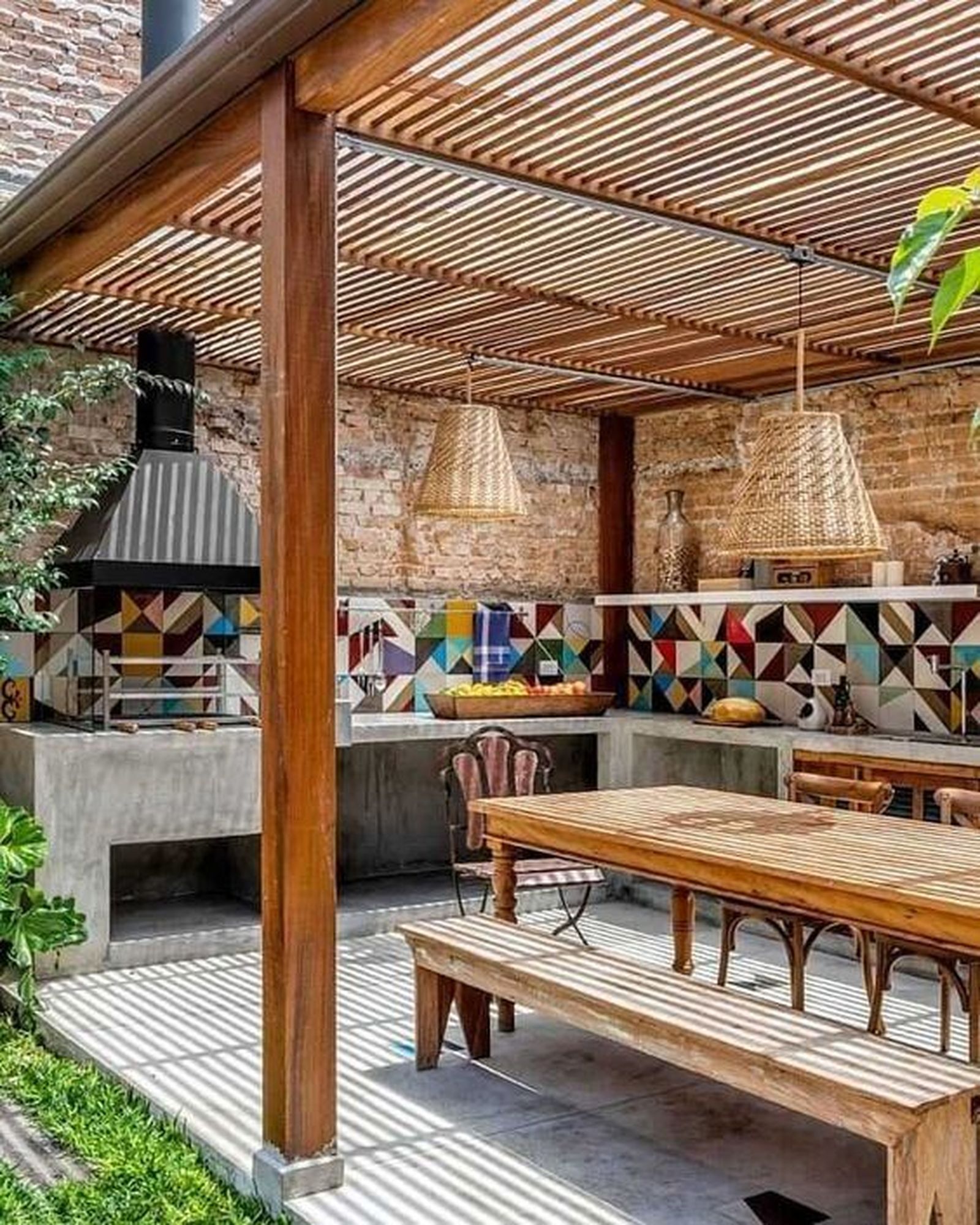 cocina de exterior colorida mr and mrs howe