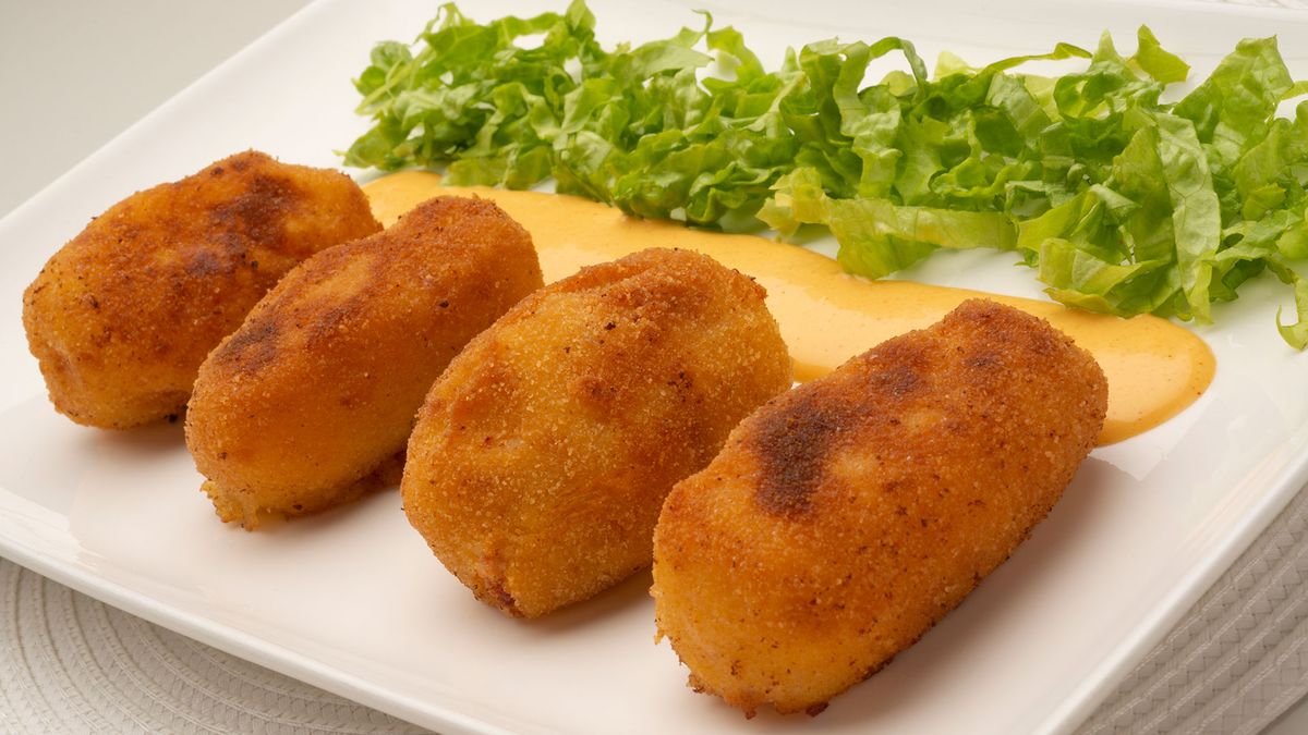croquetas de patata, txistorra y queso xl