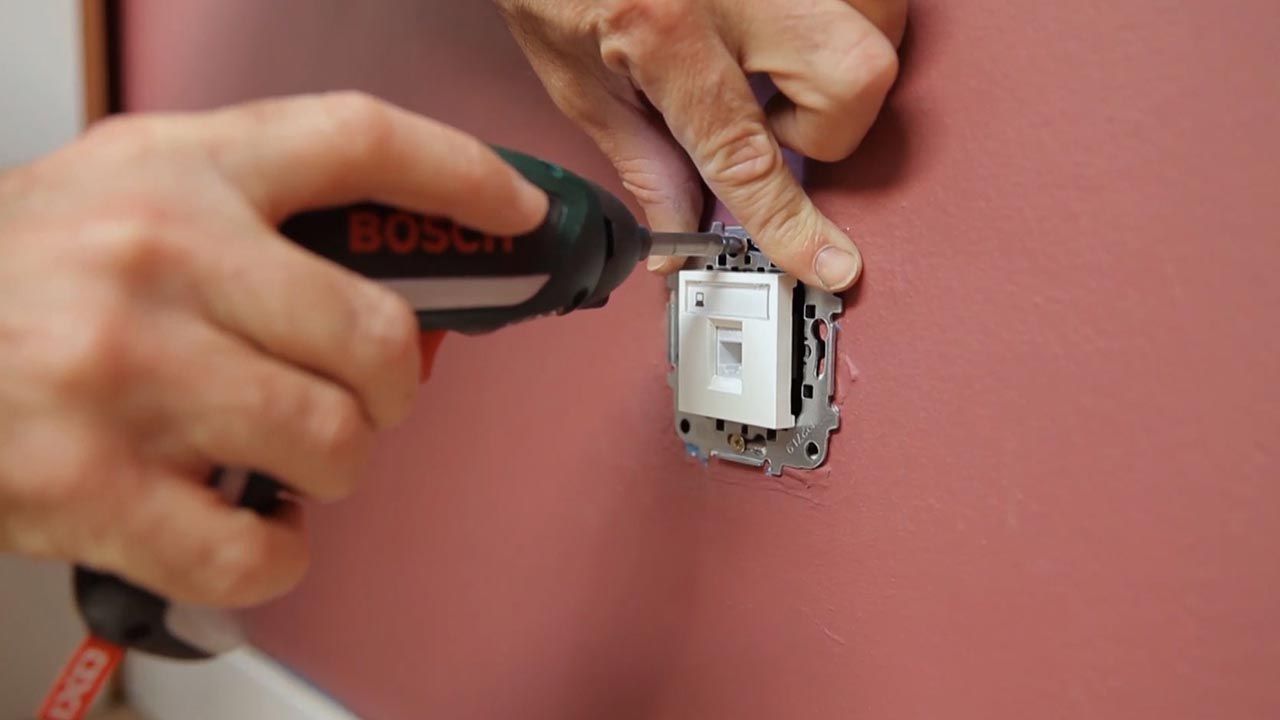 Cómo conectar una toma de red RJ45 paso 7