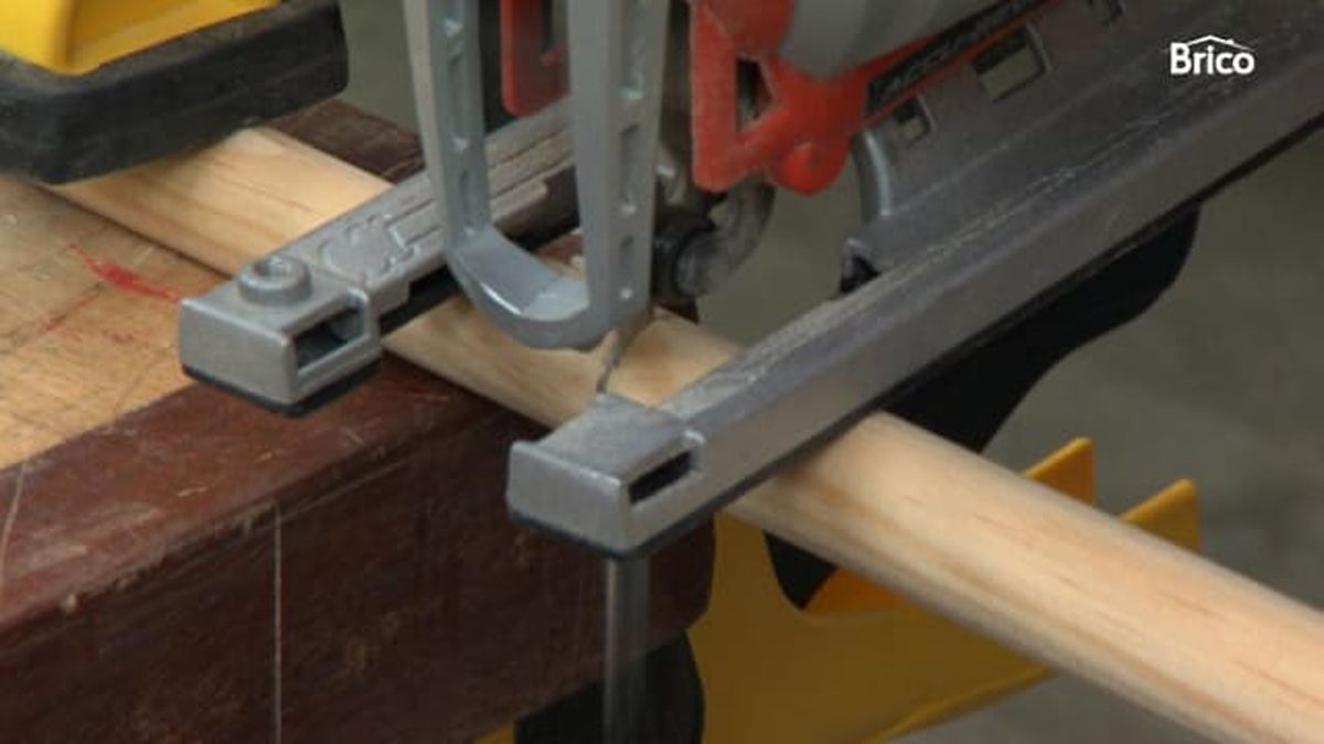 Bricomania 767 arbol de navidad de madera paso2