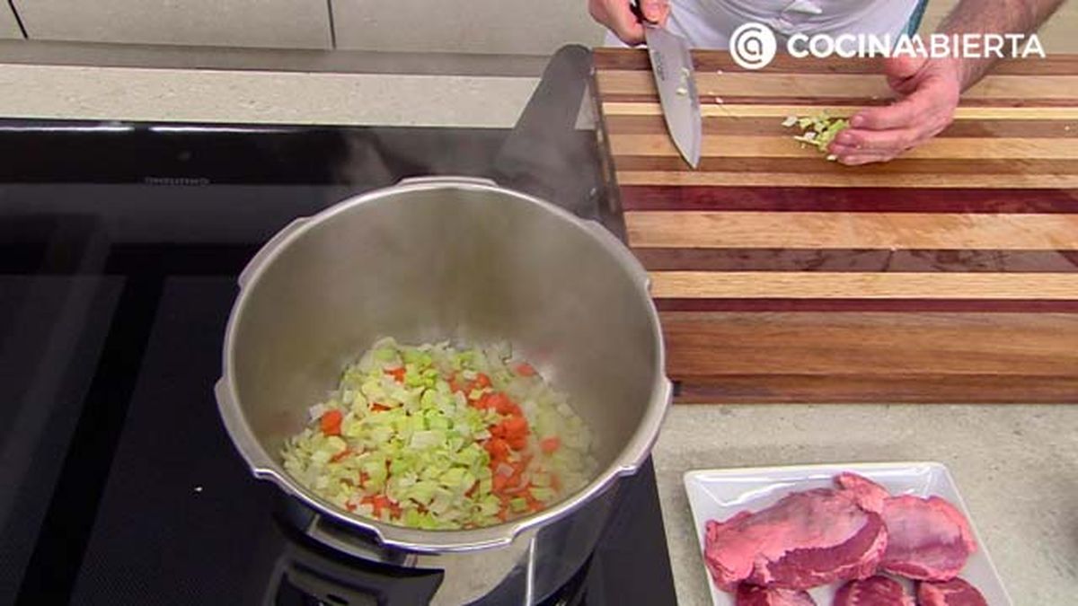 KARL6888 carrillada vino p1